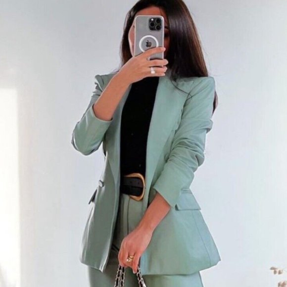 ZARA WOMAN SEA GREEN DOUBLE BREASTED FAUX LEATHER BLAZER - Picture 4 of 10